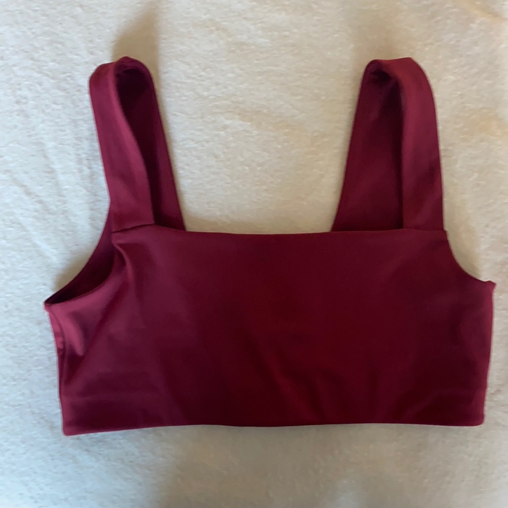 Sports bra - Picture 1 of 3